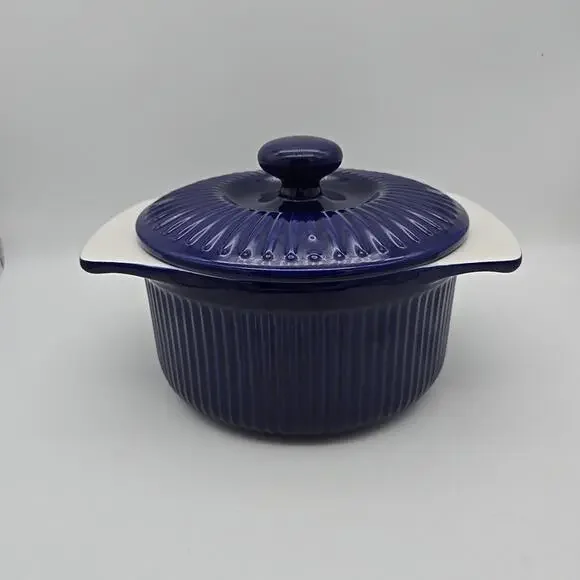 ROSHCO Cobalt BLue  8” Round  2 Qt. Casserole Baking Dish With Lid. Beautiful !! - Picture 2 of 9